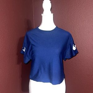 Nike Crop Top